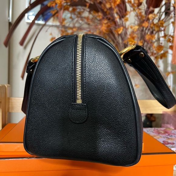 ❌SOLD❌MCM pebbled leather Boston bag - Picture 4 of 7